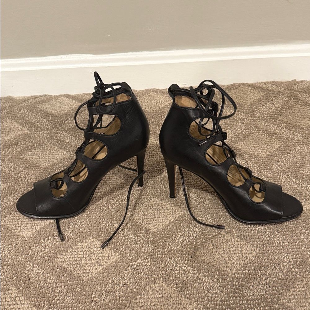 ✨EUC Coach Kira Heel in Black strappy heels with‎ open toes
